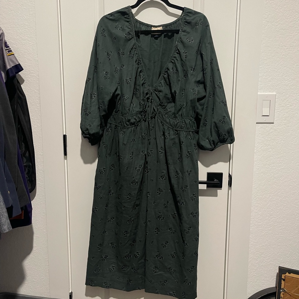 Universal thread green midi dress from Target